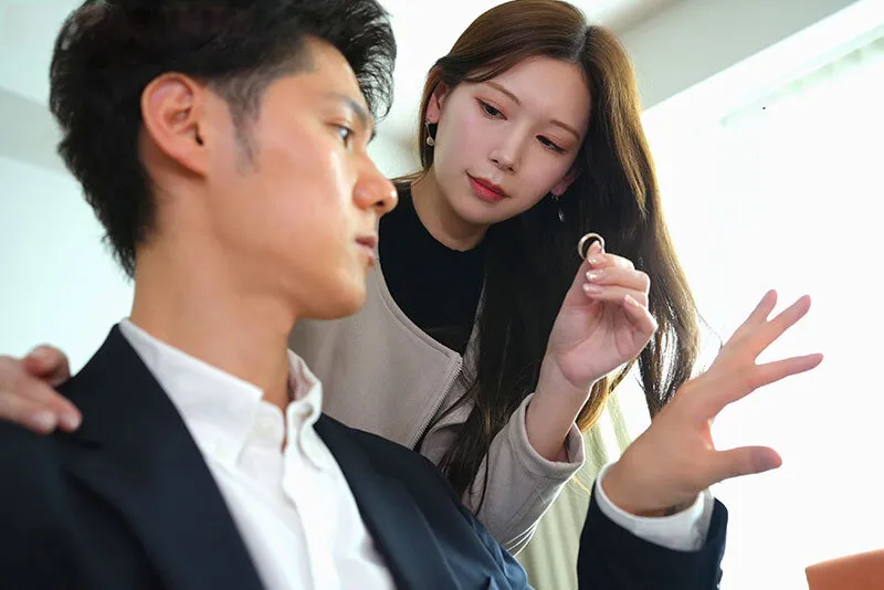 Người vợ đi đi giã ngoại, ông chồng ở nhà bị nhỏ em vợ yêu gạ quan hệ không trượt phát nào